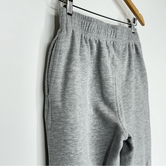 Walt Disney World Anniversary Vault Collection Gray Jogger Sweatpants Size Small - Picture 9 of 16